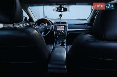 Седан Toyota Camry 2017 в 