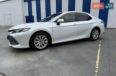 Седан Toyota Camry 2020 в Одесі