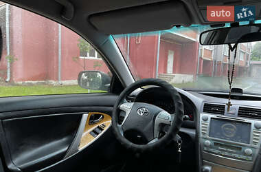 Седан Toyota Camry 2007 в 