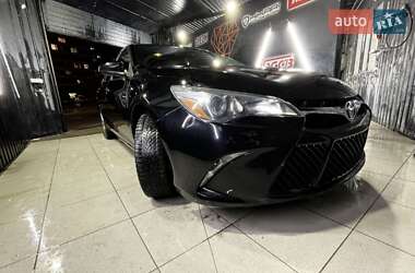 Седан Toyota Camry 2016 в Житомире