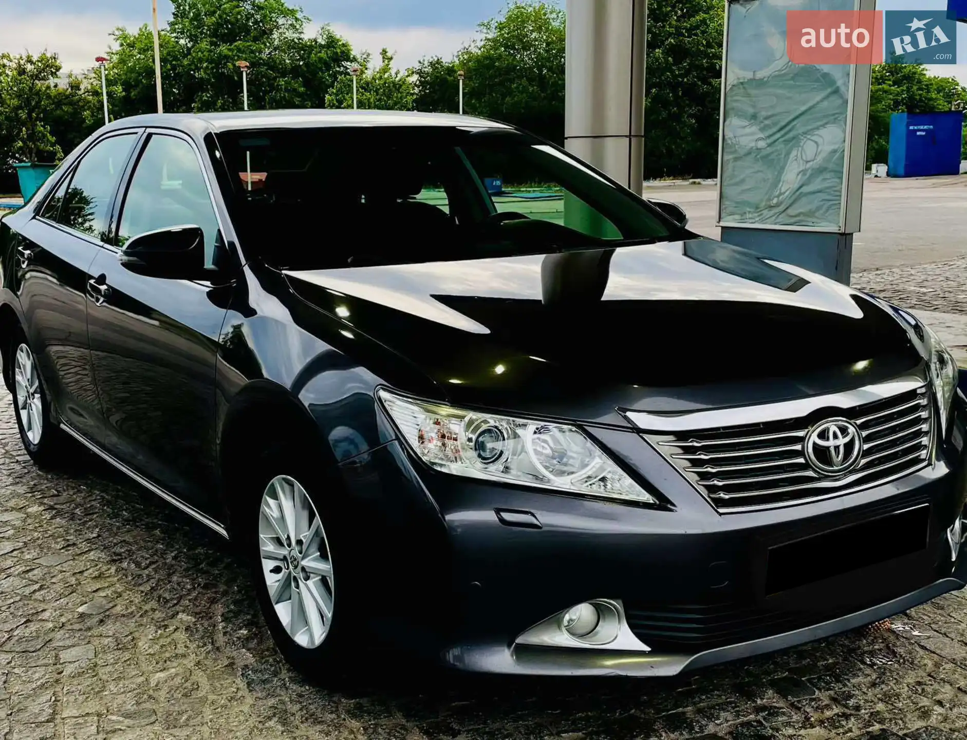 2013 Toyota Camry - мініатюра 2
