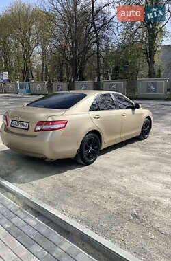 Седан Toyota Camry 2010 в 
