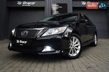 Седан Toyota Camry 2012 в 
