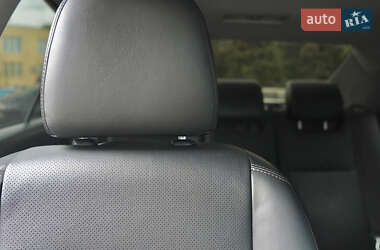 Седан Toyota Camry 2012 в 