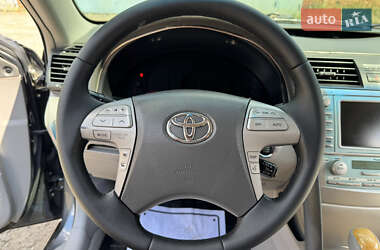Седан Toyota Camry 2006 в 