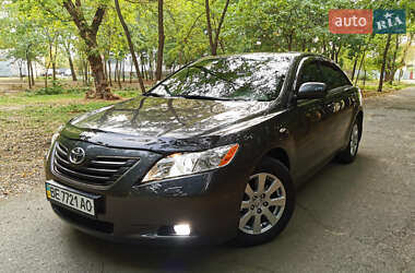 Седан Toyota Camry 2008 в Киеве