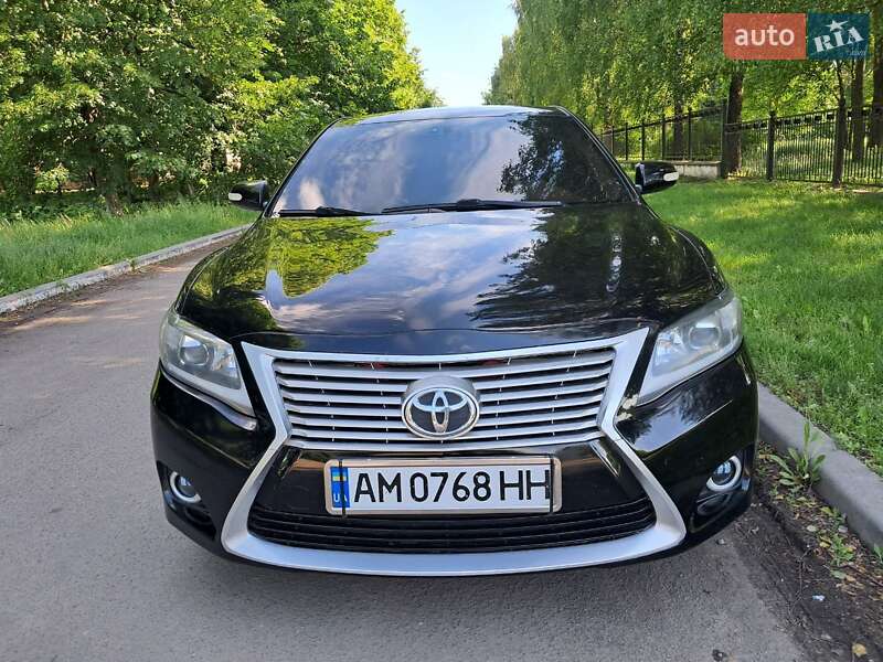 Седан Toyota Camry 2008 в Бобровиці