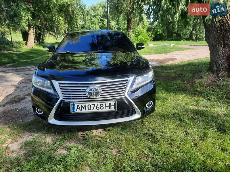 Седан Toyota Camry 2008 в Бобровиці
