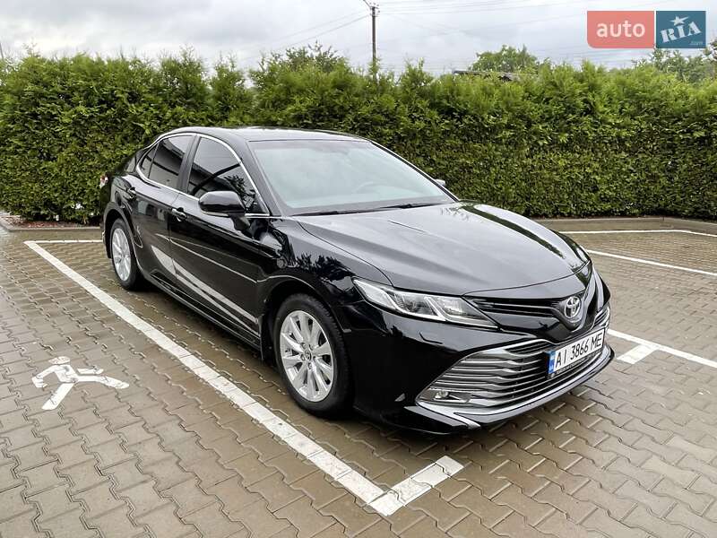 Toyota Camry 2020