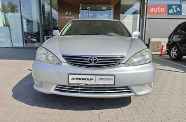 Седан Toyota Camry 2005 в 
