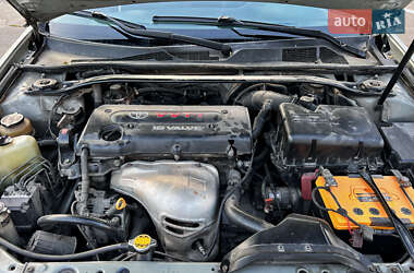 Седан Toyota Camry 2003 в 