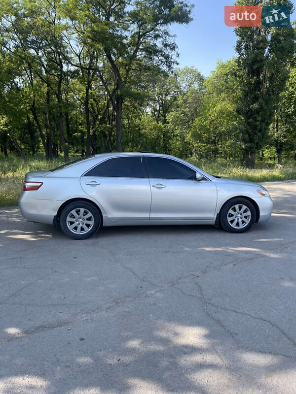 Седан Toyota Camry 2007 в Павлограде
