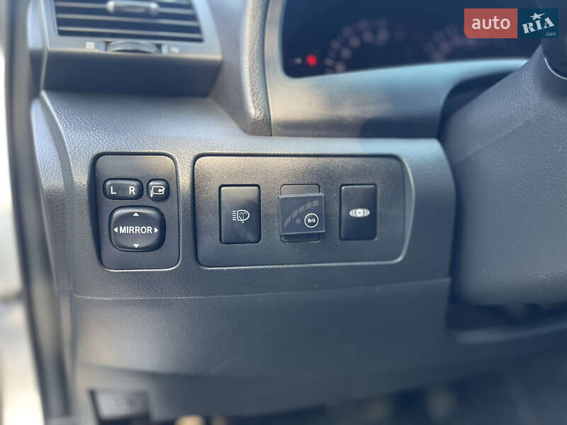 Седан Toyota Camry 2007 в Павлограде