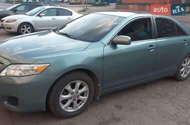 Седан Toyota Camry 2011 в Прилуках