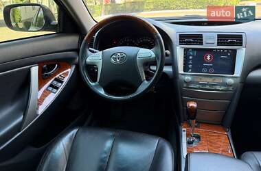 Седан Toyota Camry 2008 в 