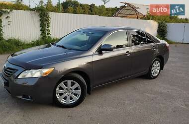 Седан Toyota Camry 2007 в Львове