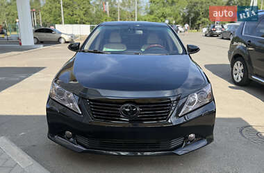Седан Toyota Camry 2012 в Николаеве