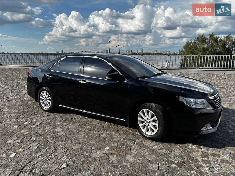 Toyota Camry 2013