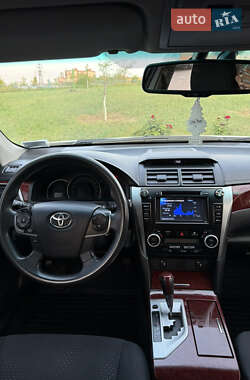 Седан Toyota Camry 2012 в 