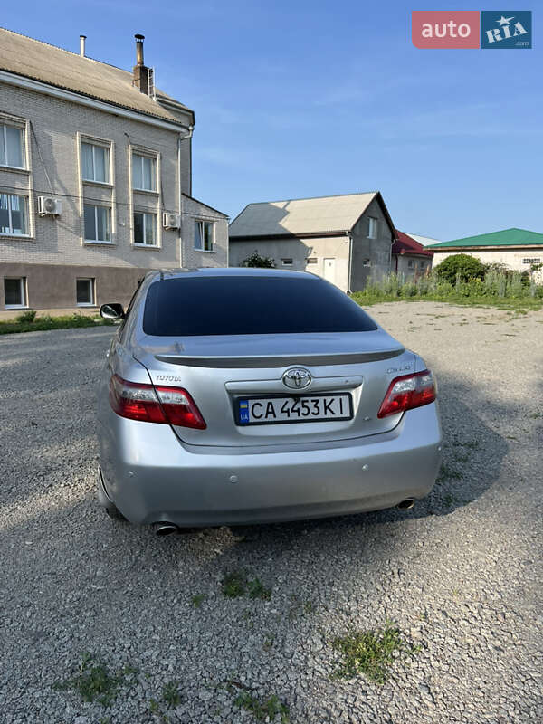 Седан Toyota Camry 2007 в Умани