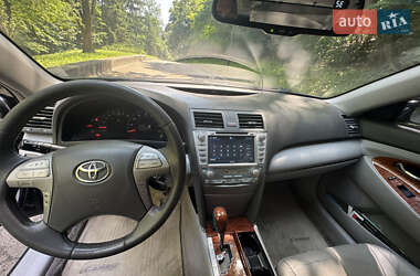 Седан Toyota Camry 2008 в Києві