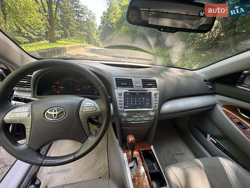 Седан Toyota Camry 2008 в 