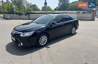 Седан Toyota Camry 2016 в 