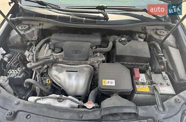 Седан Toyota Camry 2016 в 