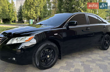 Седан Toyota Camry 2007 в 