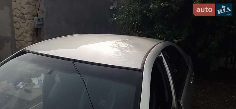 Седан Toyota Camry 2003 в Харькове