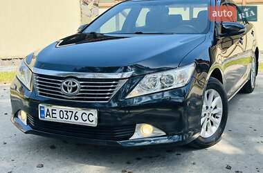 Седан Toyota Camry 2012 в 
