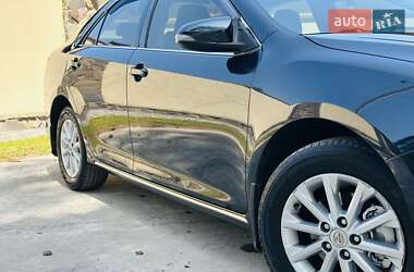 Седан Toyota Camry 2012 в 