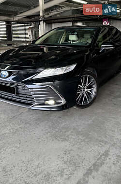 Седан Toyota Camry 2021 в Киеве