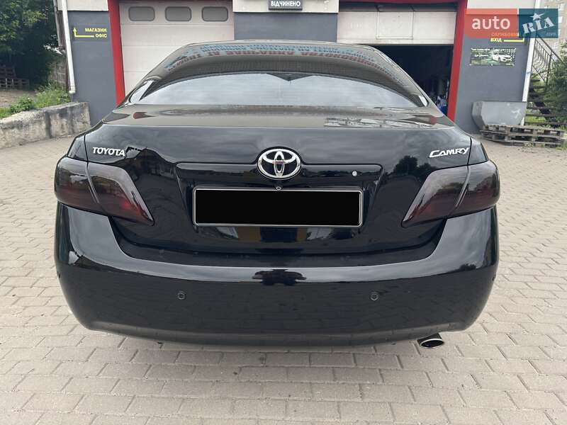 Седан Toyota Camry 2011 в Рівному фото 7 Седан Toyota Camry 2011 в Рівному