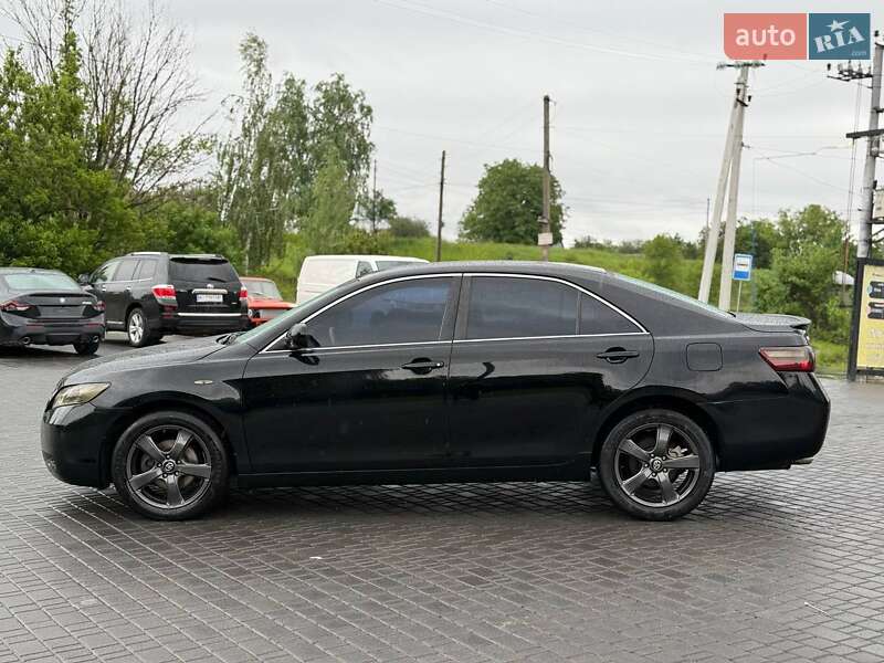 Седан Toyota Camry 2008 в Києві