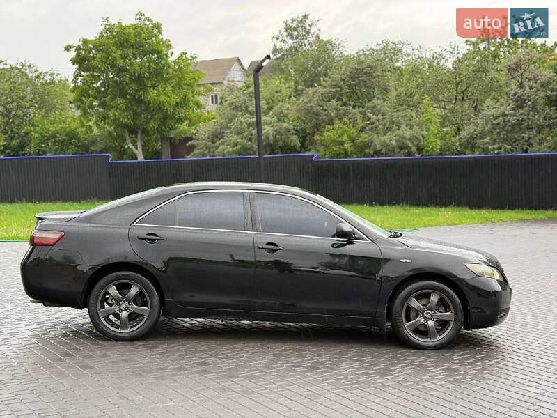 Седан Toyota Camry 2008 в 