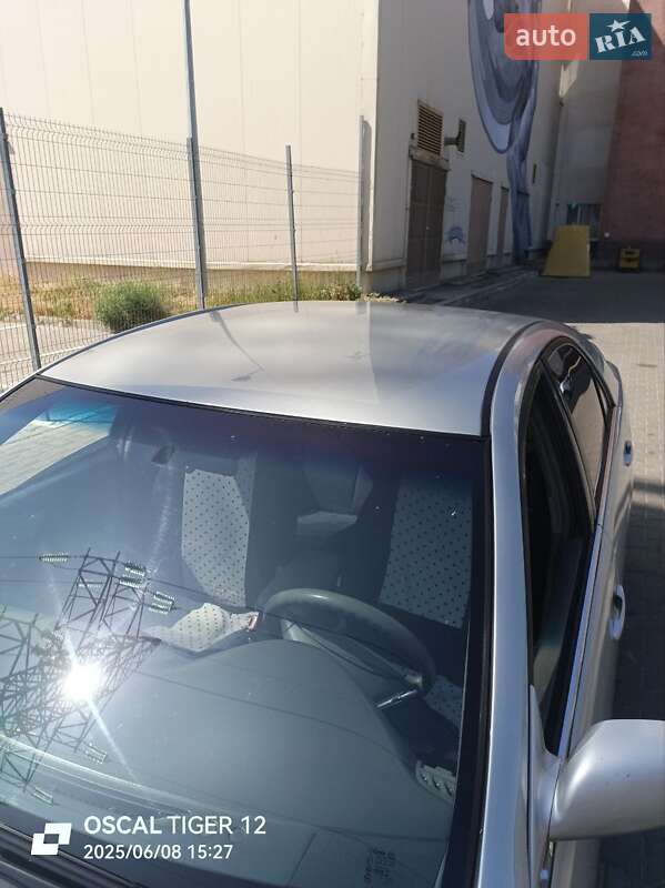 Седан Toyota Camry 2003 в Одессе