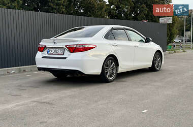 Седан Toyota Camry 2016 в 