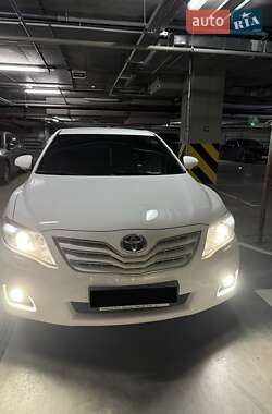 Седан Toyota Camry 2009 в 