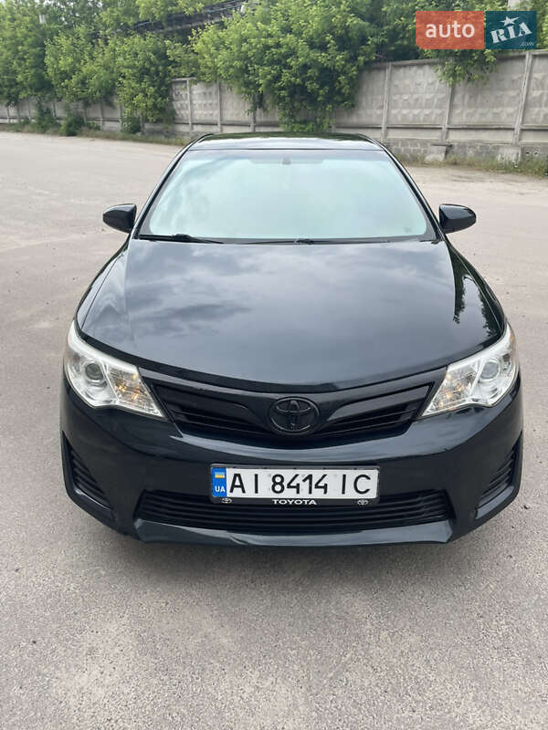 Toyota Camry 2012