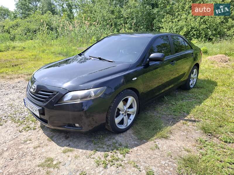 Toyota Camry 2007