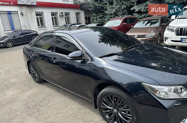 Седан Toyota Camry 2012 в 
