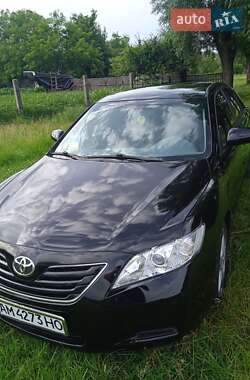 Седан Toyota Camry 2008 в Радомышле