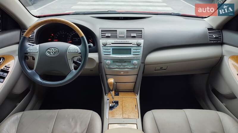 Седан Toyota Camry 2007 в Києві