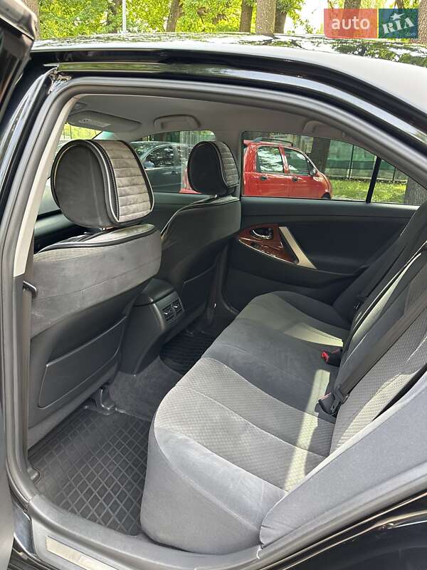 Седан Toyota Camry 2008 в Харкові