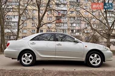 Седан Toyota Camry 2006 в 