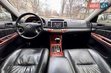 Седан Toyota Camry 2006 в 
