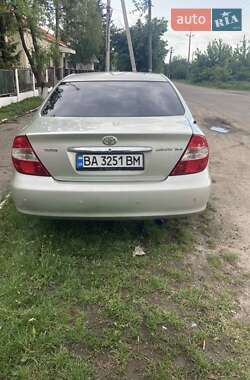 Седан Toyota Camry 2003 в Знаменке