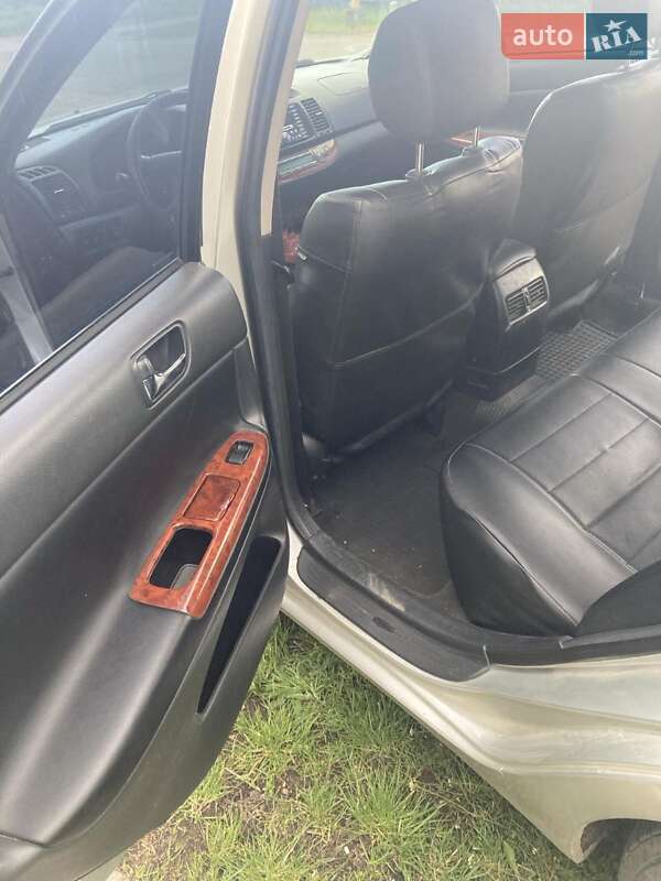 Седан Toyota Camry 2003 в Знам'янці