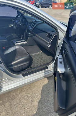 Седан Toyota Camry 2012 в 
